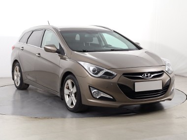 Hyundai i40 , Klimatronic, Tempomat, Parktronic, Podgrzewane siedzienia,-1