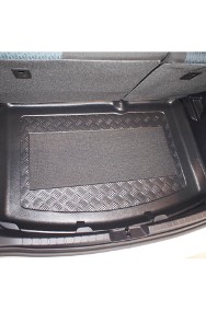 Toyota Yaris III P13 od 01.2015 r. do teraz na dolny bagażnik mata bagażnika - idealnie dopasowana do kształtu bagażnika Toyota Yaris-2