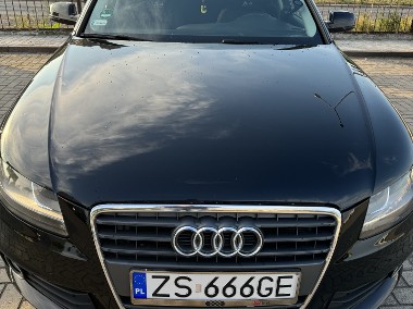 AUDI A4 B8 2.0 TDI 2009r-1