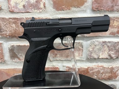 Pistolet Sarsilmaz K11 Black kal. 9x19 -1