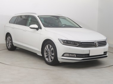 Volkswagen Passat B8 , Salon Polska, Serwis ASO, Skóra, Navi, Klimatronic,-1