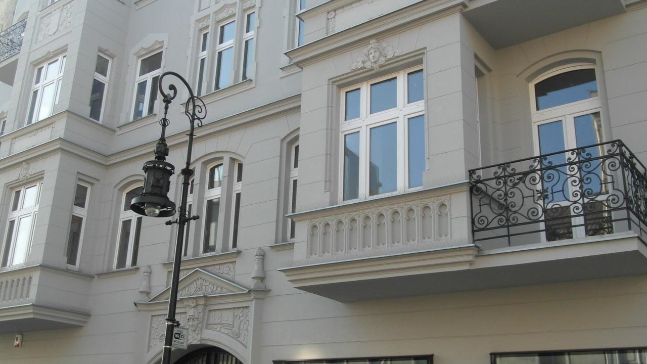 Przestronne biuro w ścisłym centrum, budynek z windą. - Widok 2