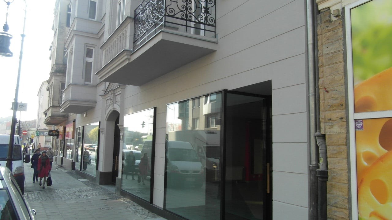 Przestronne biuro w ścisłym centrum, budynek z windą. - Widok 3