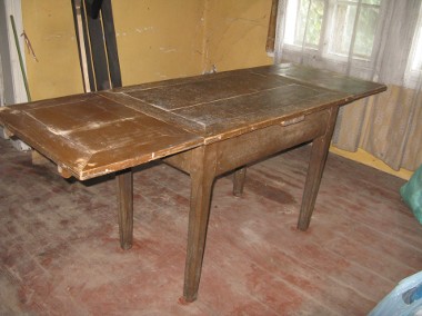Zabytkowy  stół rozkładany -1