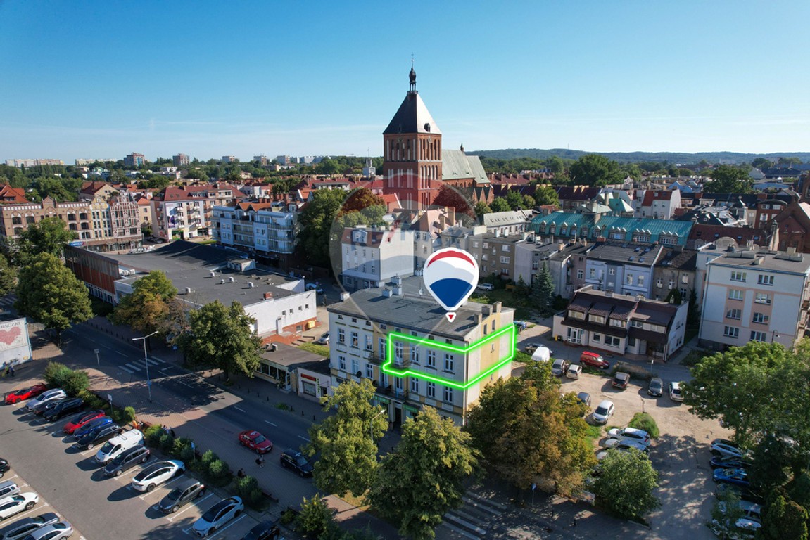 Mieszkanie w kamienicy: 82 m2, 3 pokoje, balkon!