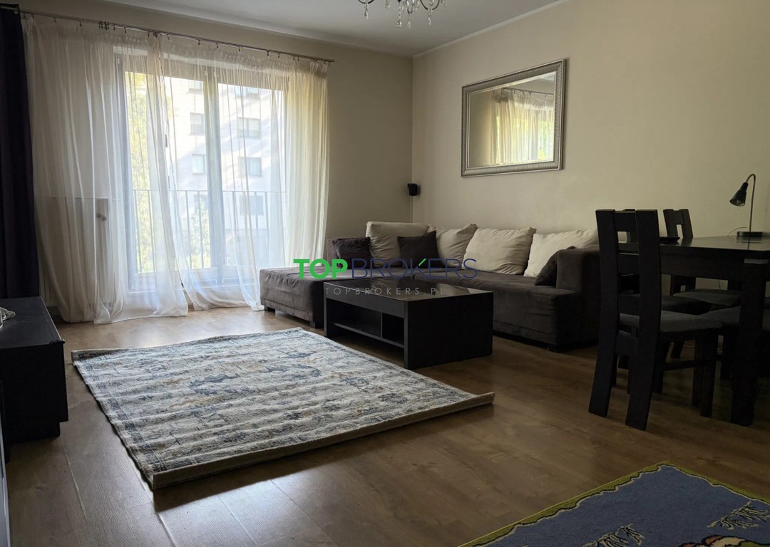 Przestronne 2 pokoje, osobno kuchnia, jest KW - Widok 2