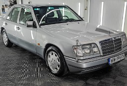 Mercedes-Benz Klasa E W124 E320 import Japonia E-klasa benzyna piękny klasyk