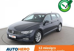 Volkswagen Passat B8 automat// LED /ACC/ Bluetooth/ Aut.klima