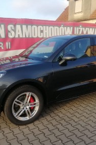 Porsche Macan-2