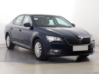 Skoda Superb III , Salon Polska, Klimatronic, Tempomat, Parktronic-1