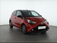 Toyota Aygo , Salon Polska, Serwis ASO, VAT 23%, Skóra, Klima, Tempomat