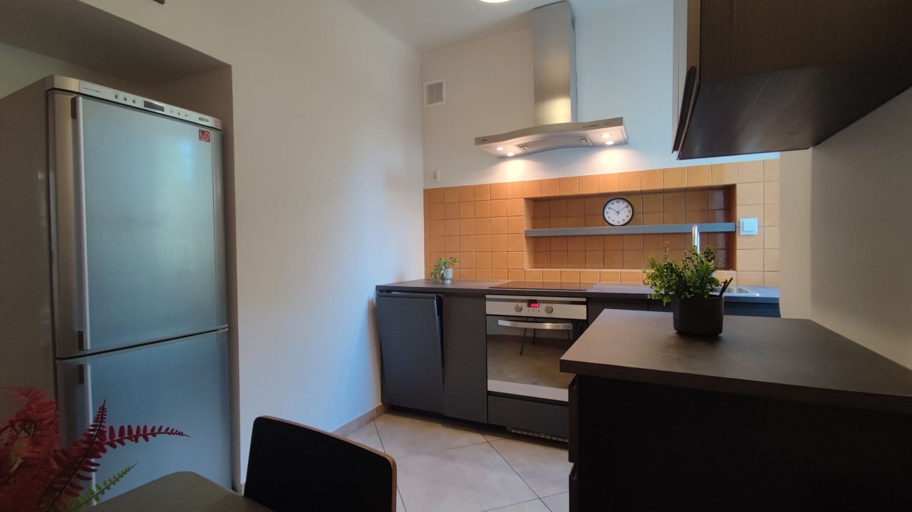 Mieszkanie na wynajem, 56 m² Wola, Elektoralna