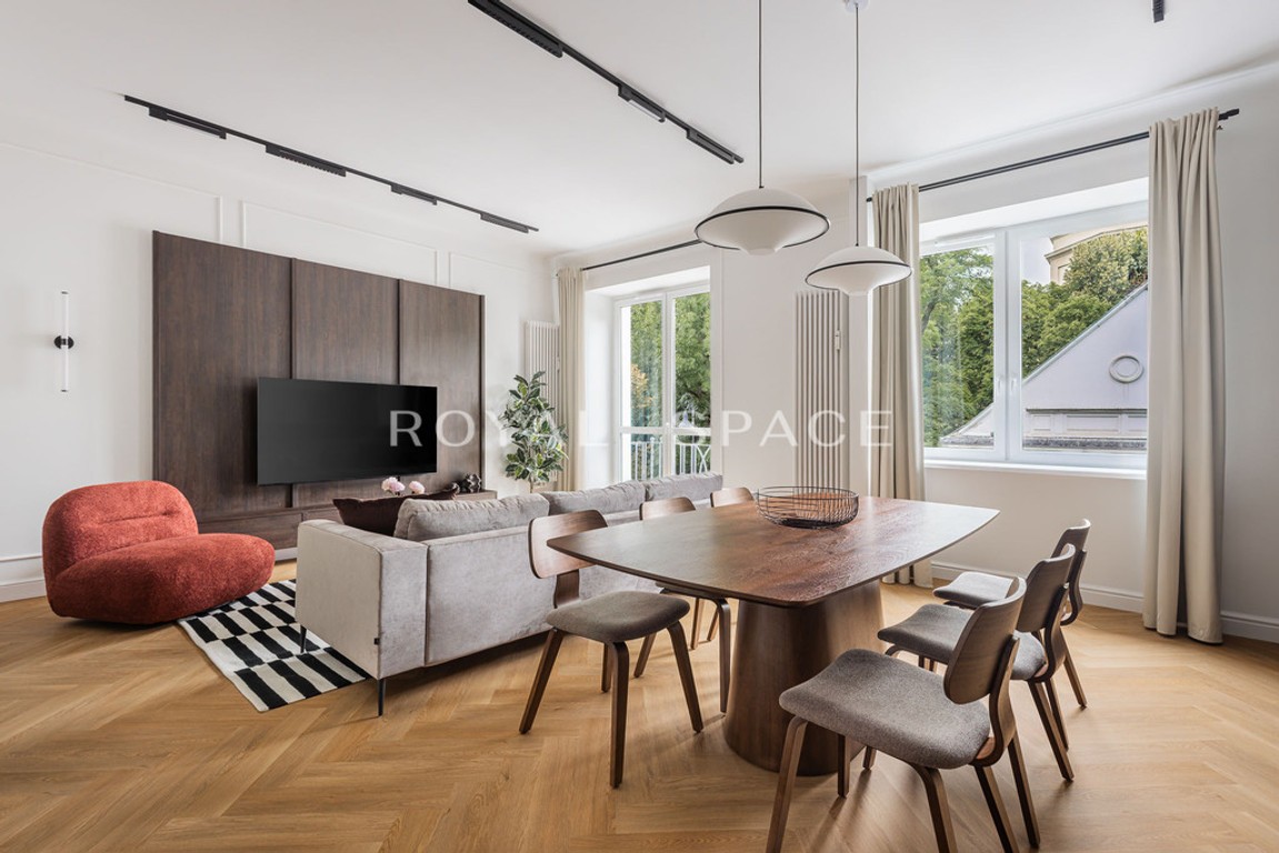Designerski apartament w sercu Śródmieścia - Widok 5