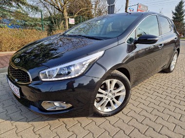 Kia Cee'd II-1