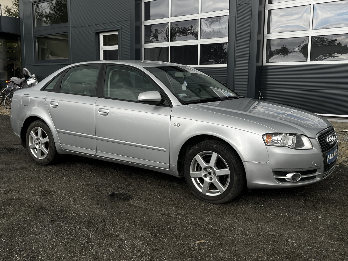 Audi A4 III (B7) 1.6i 102KM -Gwarancja- Książki,Klima,Elektryka