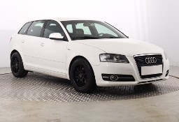 Audi A3 II (8P) , Klimatronic, Tempomat, Parktronic, Podgrzewane siedzienia,