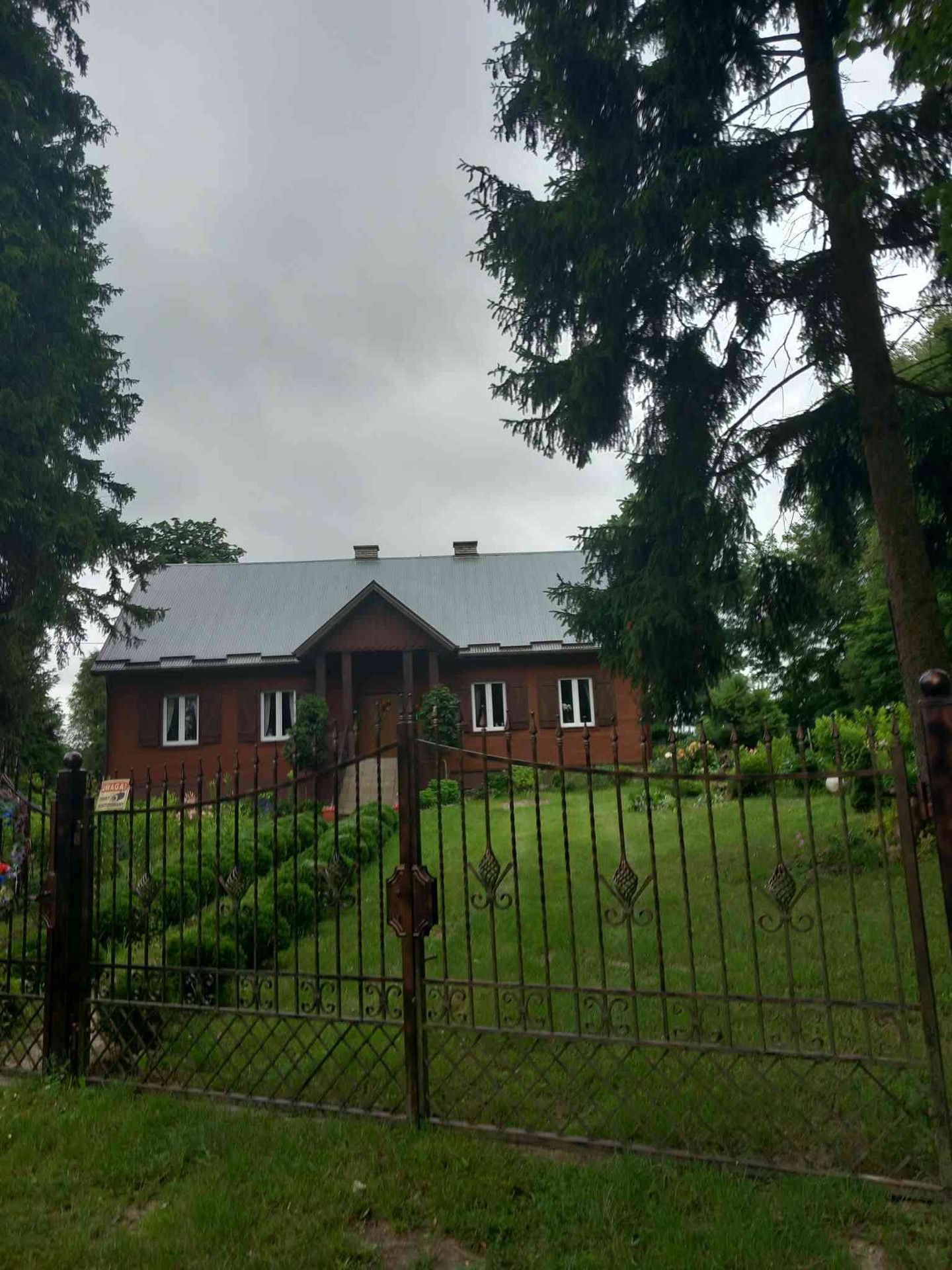 dom na sprzedaż