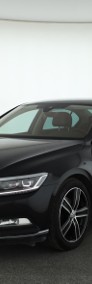 Volkswagen Passat B8 , Salon Polska, Serwis ASO, 190 KM, Automat, Skóra, Navi,-3