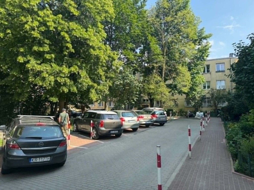 INWESTYCJA! Paryska! Do negocjacji! - Widok 2