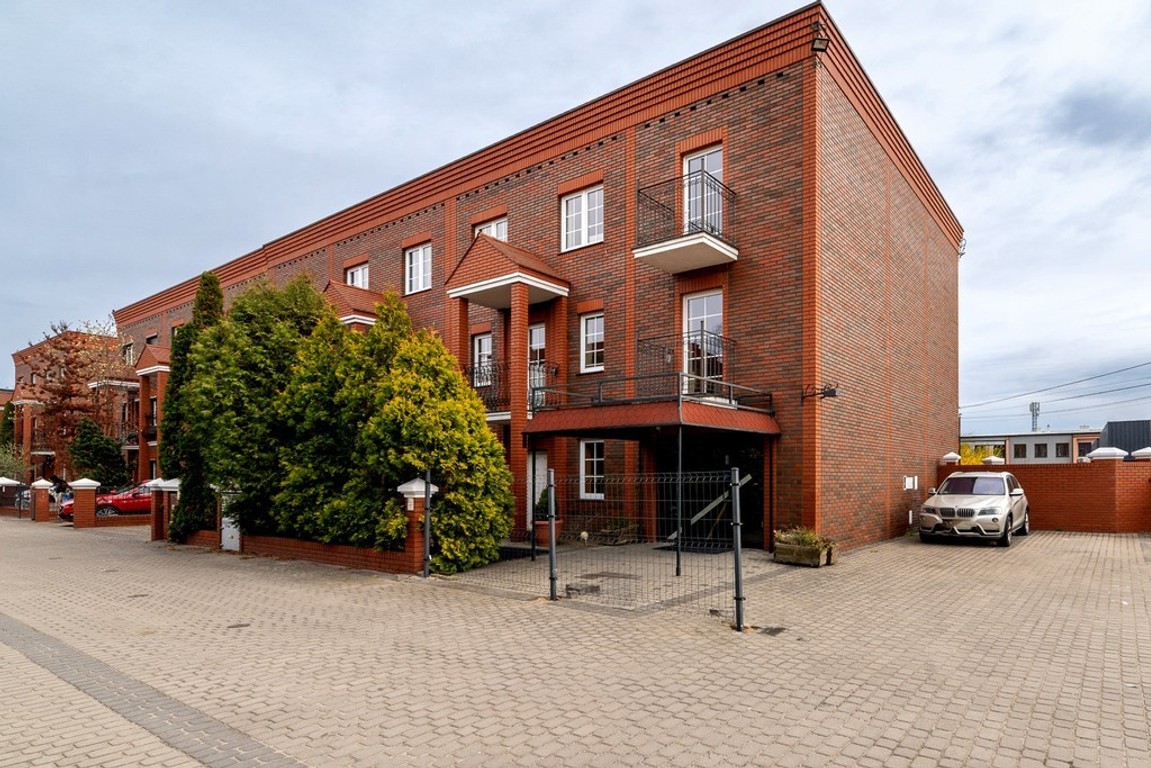 Gotowy biznes/ Ursynów/ 570 M2/ 19 P0K0I/ BISTRO - Widok 2