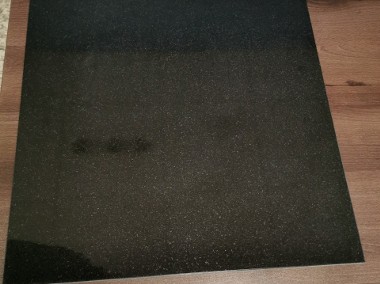  Płytki granitowe ABSOLUTE BLACK 40x40x1,2 poler-1