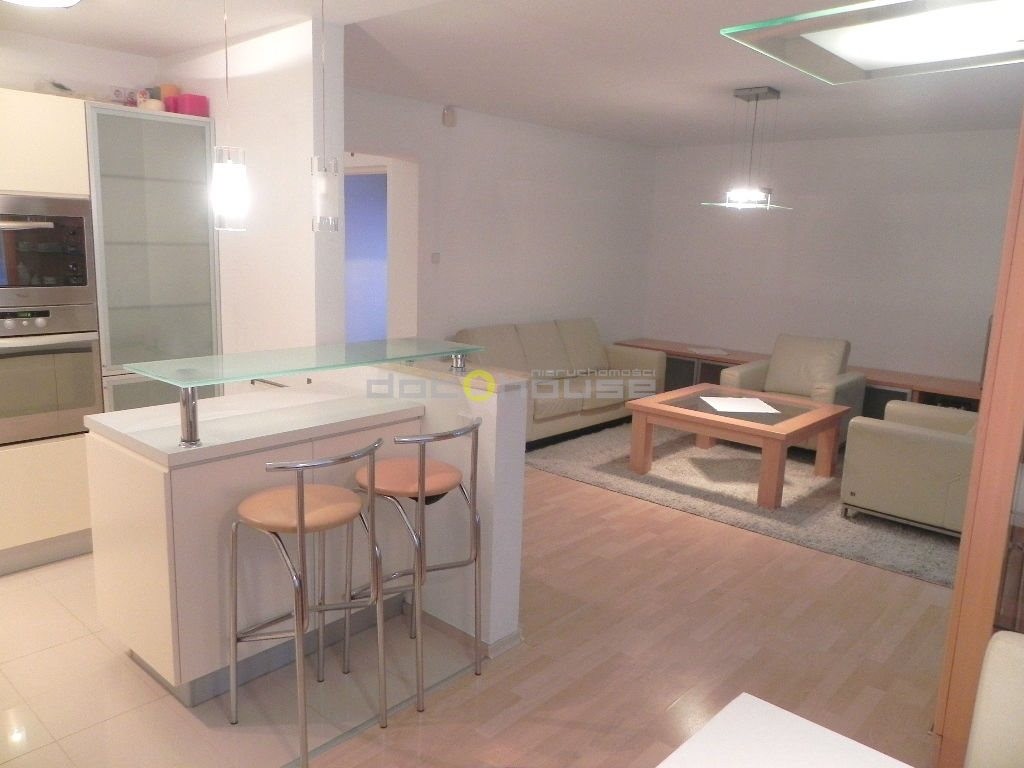 Mieszkanie na wynajem, 85 m² Śródmieście, Stanisława Fliegera