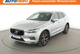 Volvo XC60 II PHEV 4x4 automat full LED skóra panorama navi virtual cocpit