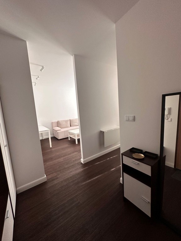 2 Pokojowe Mieszkanie, nieopodal Galerii Mokotów - Więcej