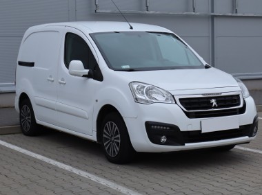 Peugeot Partner II , VAT 23%, 3 Miejsca-1