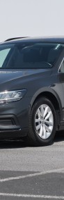 Volkswagen Passat B8 , Salon Polska, Serwis ASO, Automat, VAT 23%, Klimatronic,-3