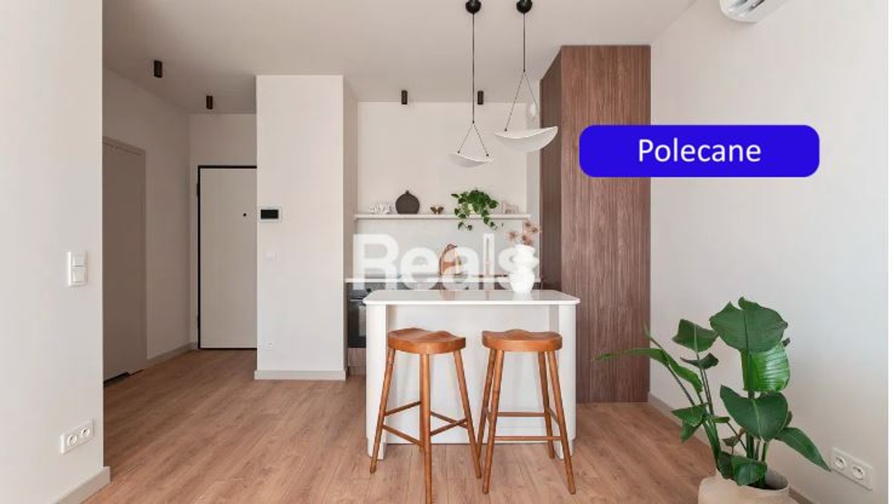 Ciche 34 m² w kamienicy przy Saskiej Kępie, Aleja Jerzego Waszyngtonamazowieckie