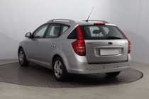 Kia Cee&apos;d I , Salon Polska, Serwis ASO, Klimatronic, Parktronic