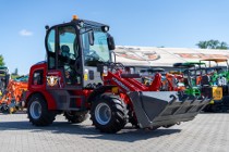 Ładowarka kołowa przegubowa udźwig max 1600 kg + transport osprzęt leasing