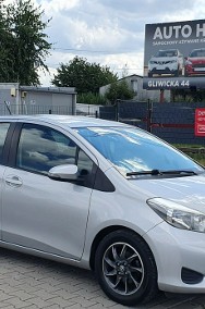 Toyota Yaris III Kamera cofania/6 biegów/Zestaw głośnomówiący/Klima/Piękne alufelgi-2
