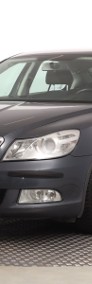 Skoda Octavia II , Salon Polska, Klima, Parktronic-3