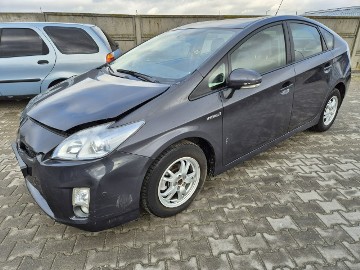 Toyota Prius III 1,8 Hybryda 136KM