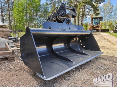 Łyżka skarpowa hydrauliczna 200cm Volvo S6 S60-1