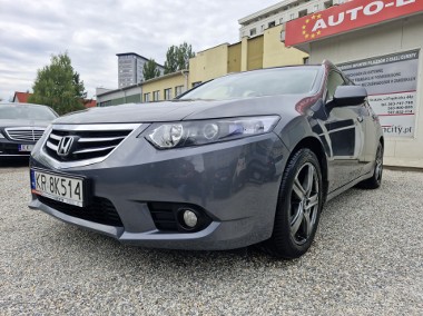 2.0 VTEC, lakier fabryczny, bogata wersja, 2 x opony, idealna!-1