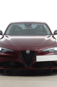 Alfa Romeo Giulia , Salon Polska, Serwis ASO, Automat, Skóra, Xenon, Bi-Xenon,-2