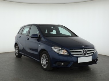 Mercedes-Benz Klasa B W246 , Klima, Podgrzewane siedzienia, Dach panoramiczny-1