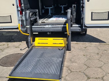 Ducato •  Transport Osób Niepełnosprawnych •  Winda • 9 osobowy-1