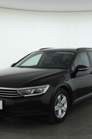 Volkswagen Passat B8 , Salon Polska, Navi, Klimatronic, Tempomat, Parktronic-2