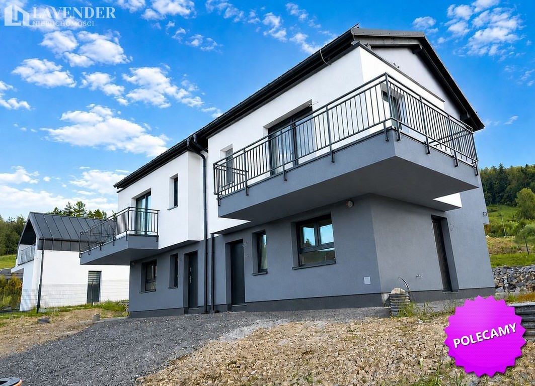 PÓŁ BLIŹNIAKA Z OGRÓDKIEM 288 M, WIDOKOWE Z BALKON