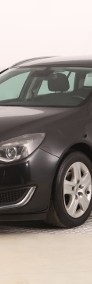 Opel Insignia , Salon Polska, Serwis ASO, Klimatronic, Tempomat-3