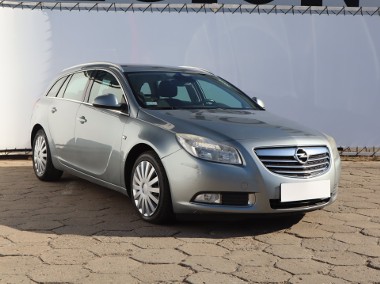 Opel Insignia , Salon Polska, Serwis ASO, Klimatronic, Tempomat, Parktronic-1