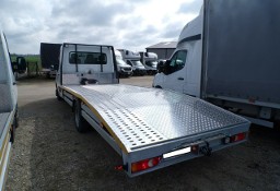 Renault Master auto laweta pomoc drogowa auto pomoc