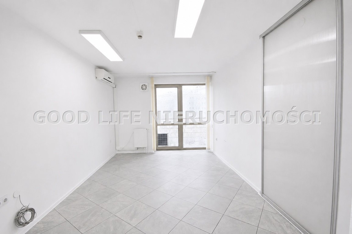 Lokal w centrum miasta od zaraz - Widok 3