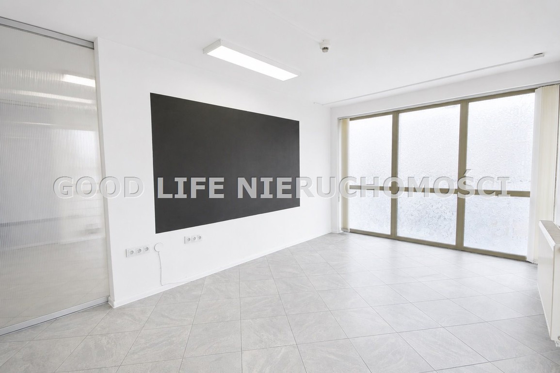Lokal w centrum miasta od zaraz - Widok 4