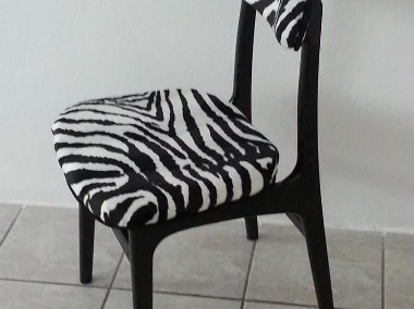 Krzesło tapicerowane z kolekcji "ZEBRE" -po renowacji! PROMOCJA-1