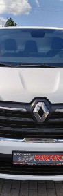 Renault Trafic-3